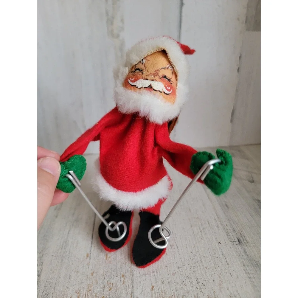 Annalee ski Santa Claus vintage mobility doll plush skiing home decor